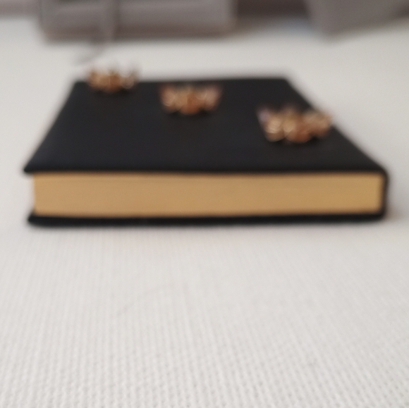 New Jimmy Choo Notebook - Picture 6 of 13